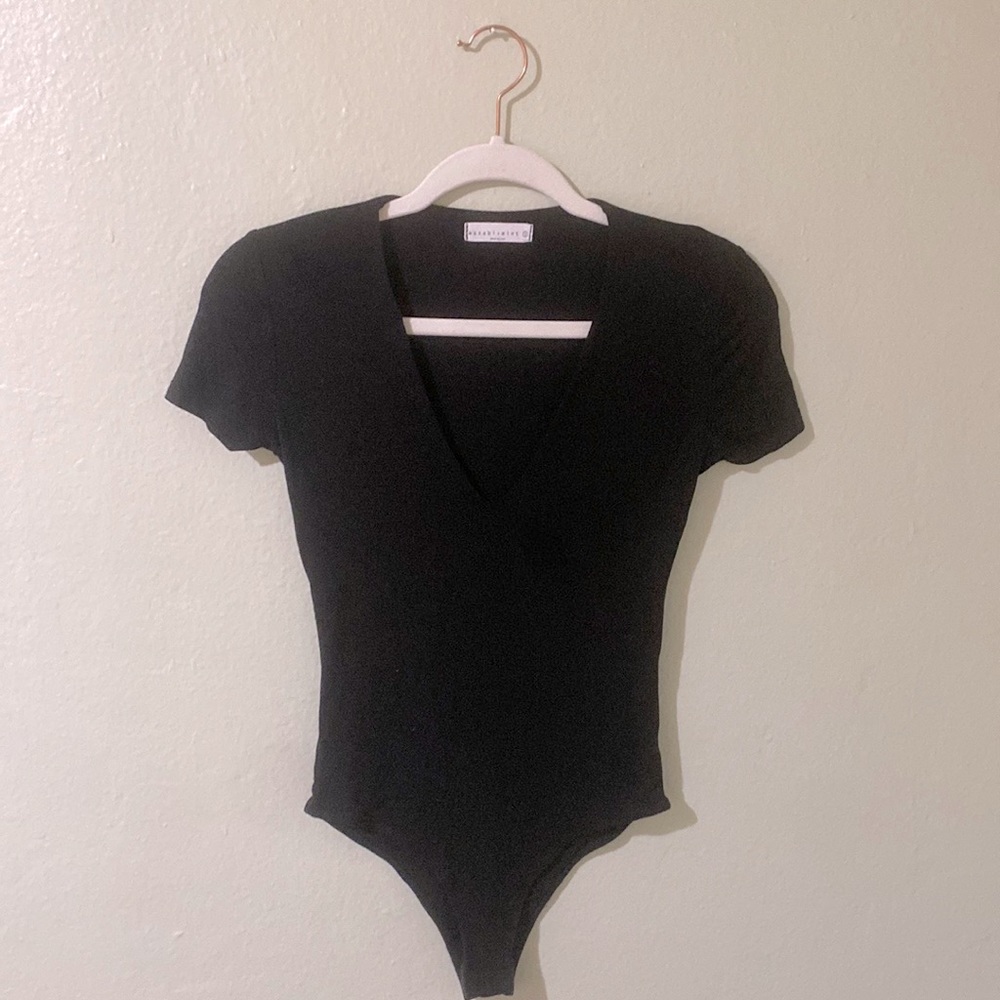 💥Black top, Black Bodysuit style, V-Neck💥ON SALE